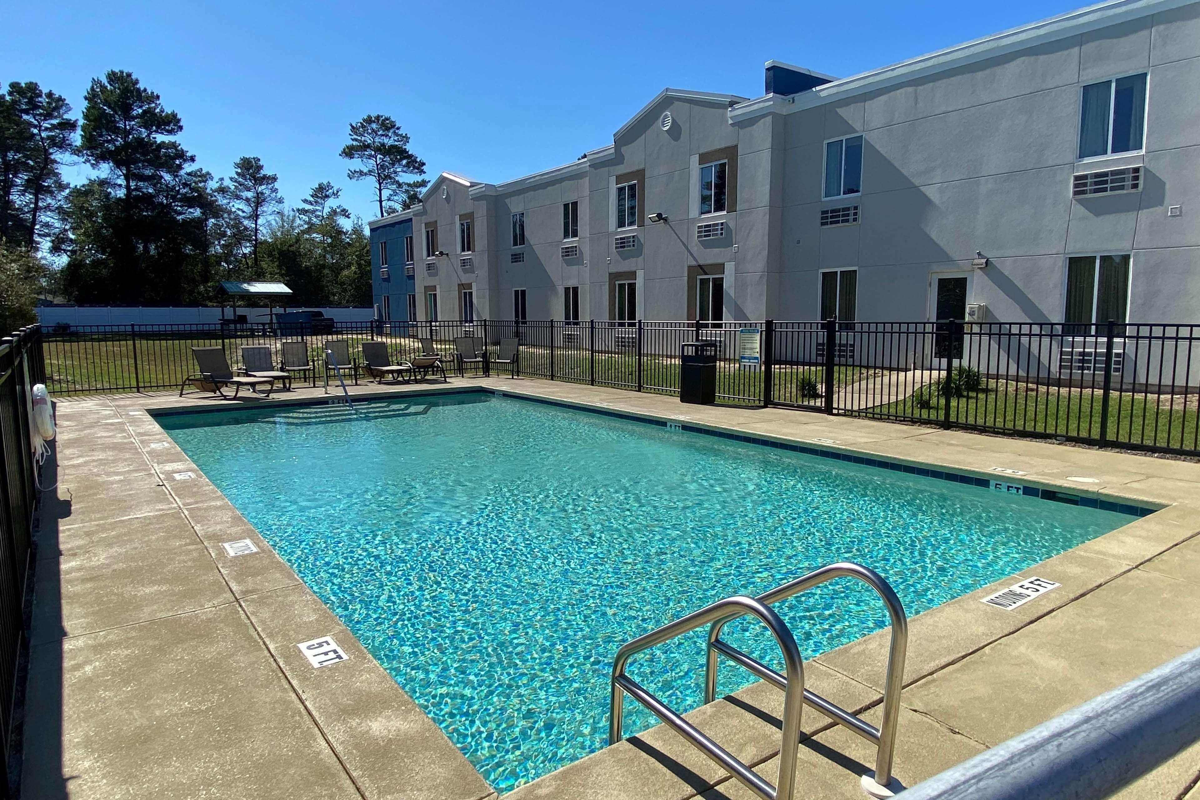 Sleep Inn & Suites Niceville - Destin Exterior photo